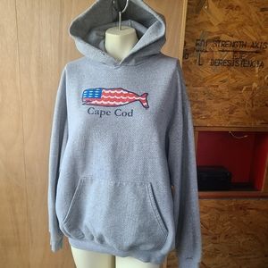 Vineyard vines hoodie. XL
